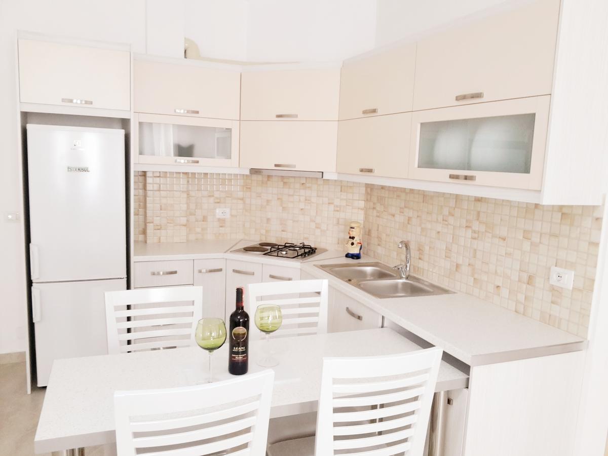 Saranda Apartments Екстер'єр фото